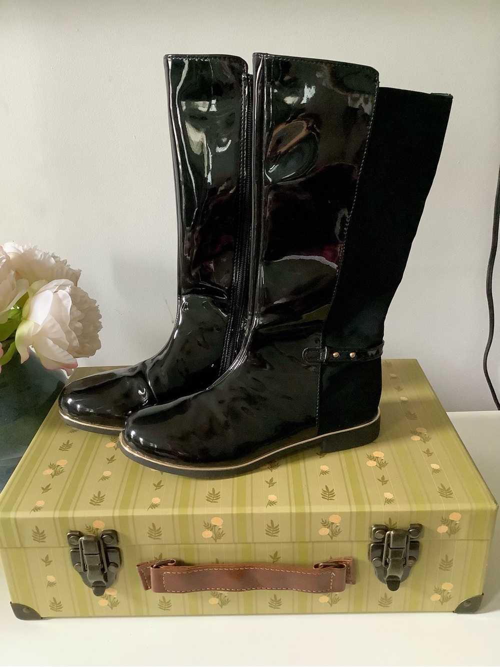 The Children’s Place Black Patent & Suede Riding Boots. Little Girl, Size 3
